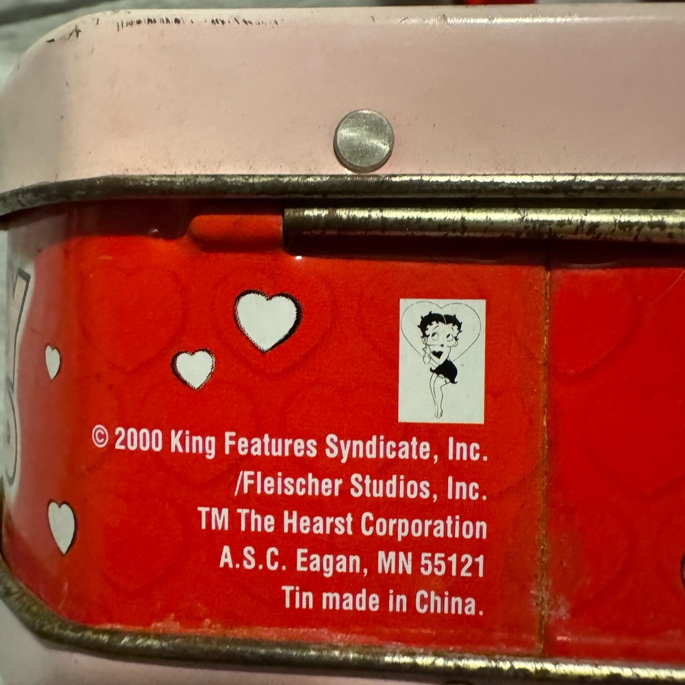 Betty Boop Heart Tin